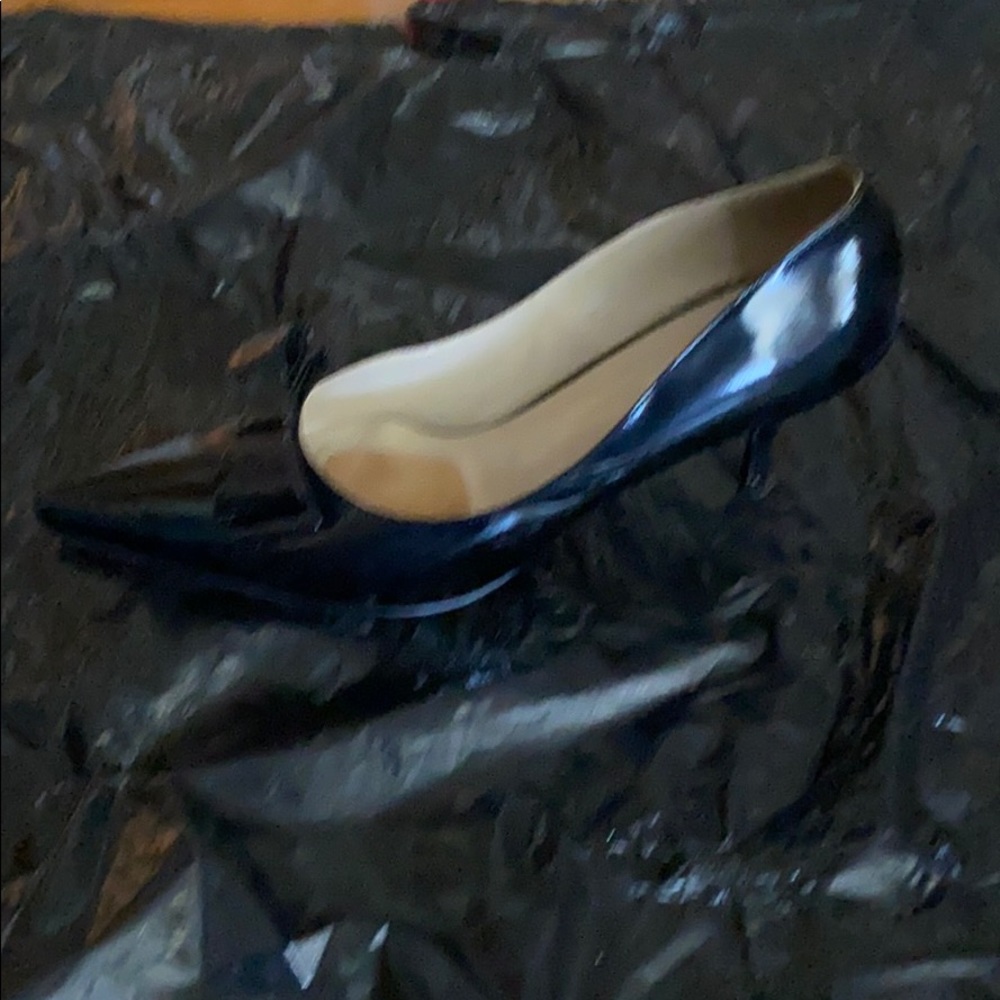 Heels - Picture 3 of 4